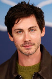الممثل Logan Lerman