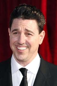 الممثل Lou Romano