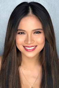 الممثل Louise Delos Reyes