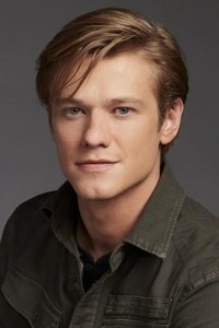 الممثل Lucas Till