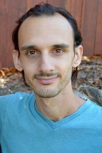 الممثل Lucien Dodge