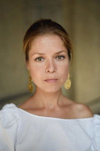 الممثل Luise Helm