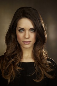 الممثل Lyndsy Fonseca