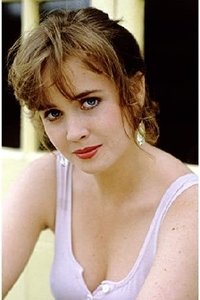 الممثل Lysette Anthony