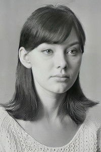 الممثل Lyudmila Saveleva