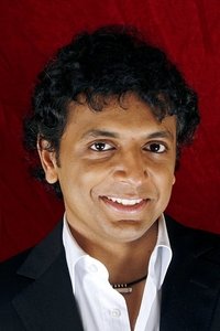 المخرج M. Night Shyamalan
