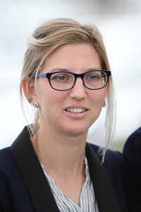 الممثل Mélanie Rover