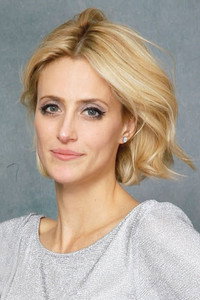 الممثل Mónica Antonópulos