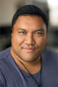 الممثل Maaka Pohatu