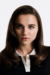 الممثل Madeleine McGraw