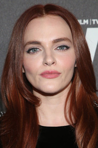 الممثل Madeline Brewer