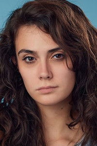 الممثل Magdalena Conway