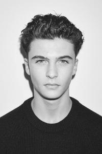 الممثل Malik Frikah