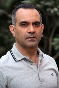 الممثل Manish Chaudhari