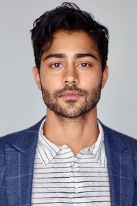 الممثل Manish Dayal