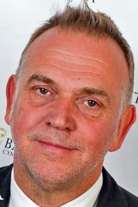 المخرج Marc Evans