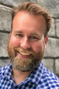 الممثل Marc Thompson