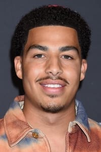 الممثل Marcus Scribner