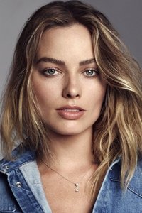 الممثل Margot Robbie