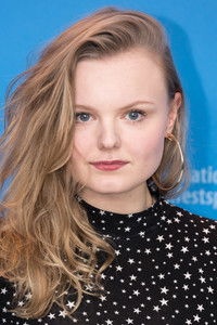 الممثل Maria Dragus