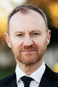 الممثل Mark Gatiss