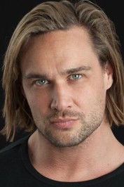 الممثل Mark Haldor