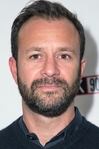 المخرج Matt Shapira