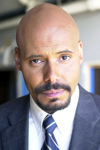 الممثل Maurice Dean Wint