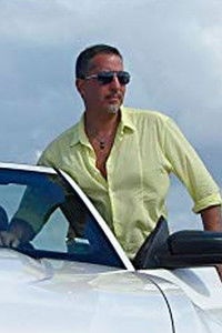 المخرج Max Serio