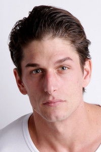 الممثل Maxime Savaria