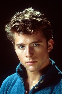 الممثل Maxwell Caulfield