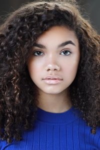 الممثل McKenna Roberts