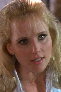 الممثل Melanie Kinnaman