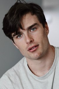 الممثل Michael Bradway