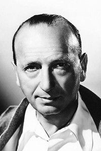 المخرج Michael Curtiz