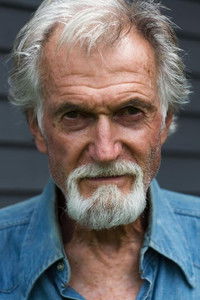 المخرج Michael Greene