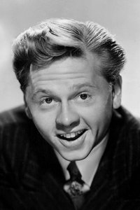 الممثل Mickey Rooney