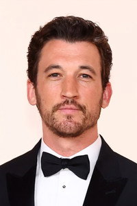 الممثل Miles Teller