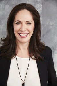 المخرج Monika Mitchell