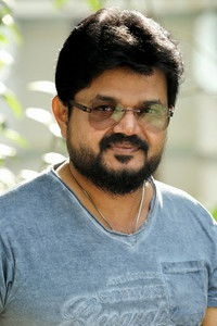 المخرج Nadirsha