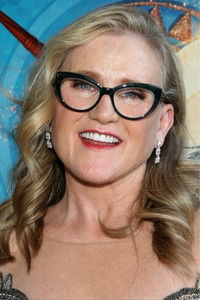 الممثل Nancy Cartwright