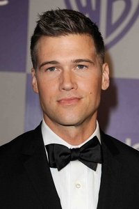 الممثل Nick Zano