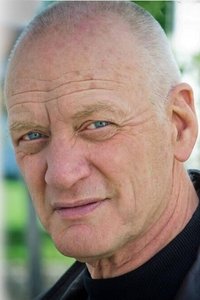 الممثل Nigel Bennett