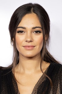 الممثل Nilam Farooq