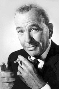 المخرج Noël Coward