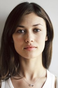 الممثل Olga Kurylenko