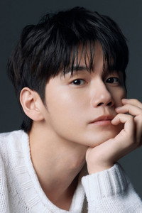 الممثل Ong Seong-wu