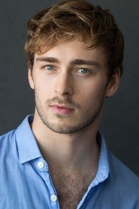 الممثل Ossian Perret