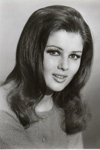 الممثل Pamela Tiffin