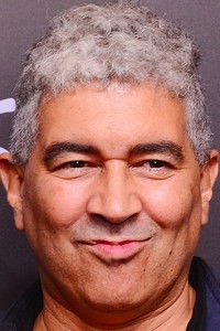 الممثل Pat Smear